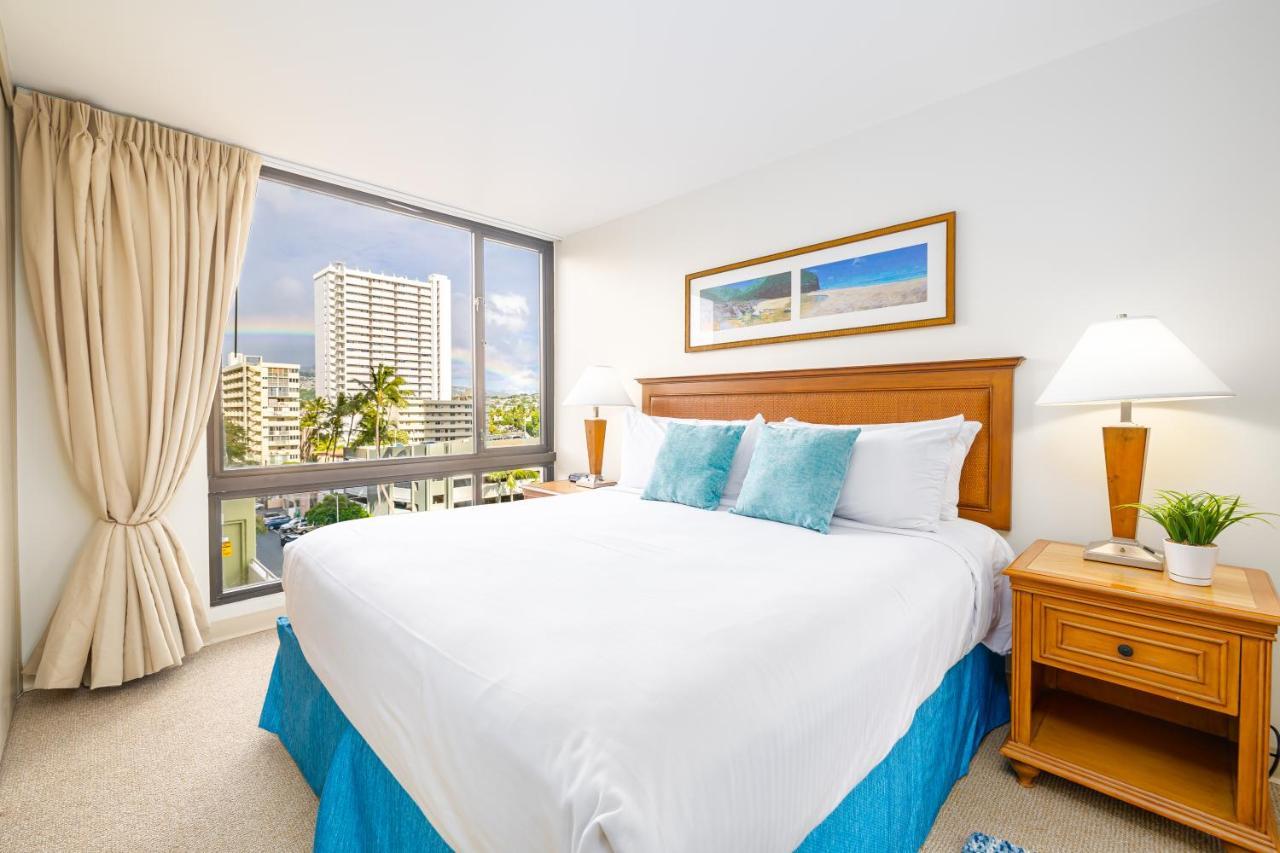 Great Diamond Head Views, 2Br Condo With Free Parking! Honolulu Bagian luar foto