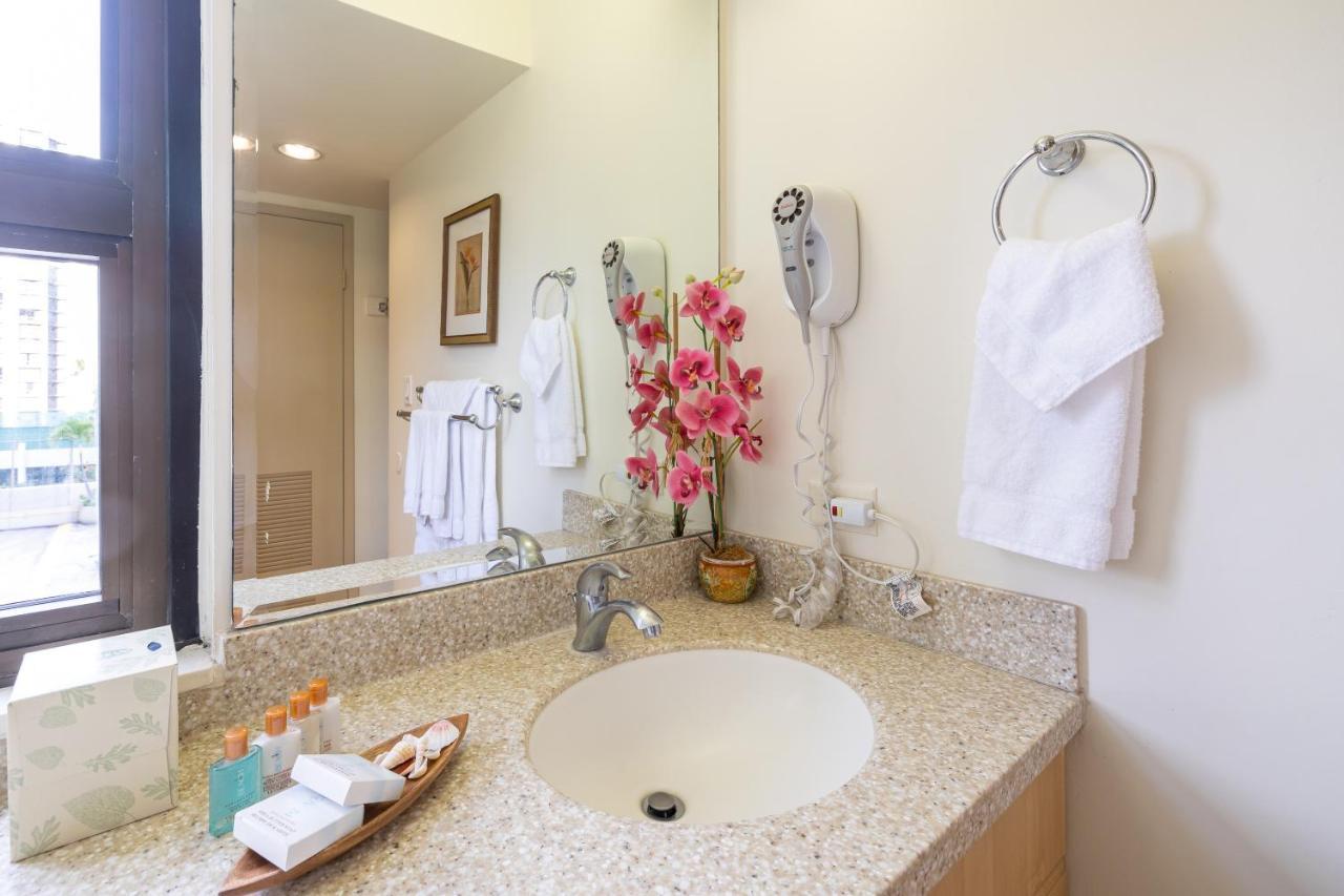 Great Diamond Head Views, 2Br Condo With Free Parking! Honolulu Bagian luar foto