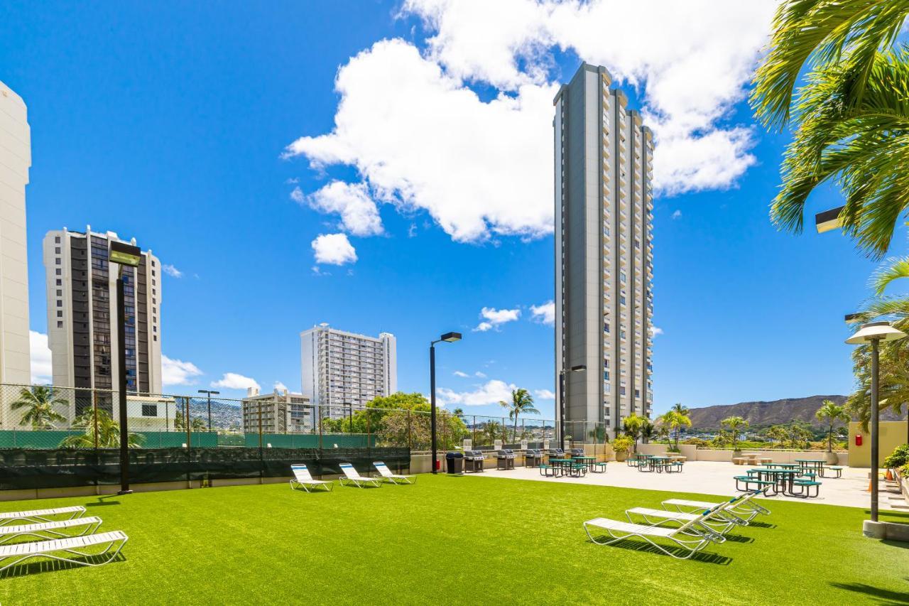 Great Diamond Head Views, 2Br Condo With Free Parking! Honolulu Bagian luar foto